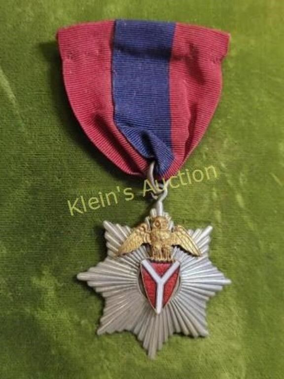 Lot 6598 – WWII fraternal medal