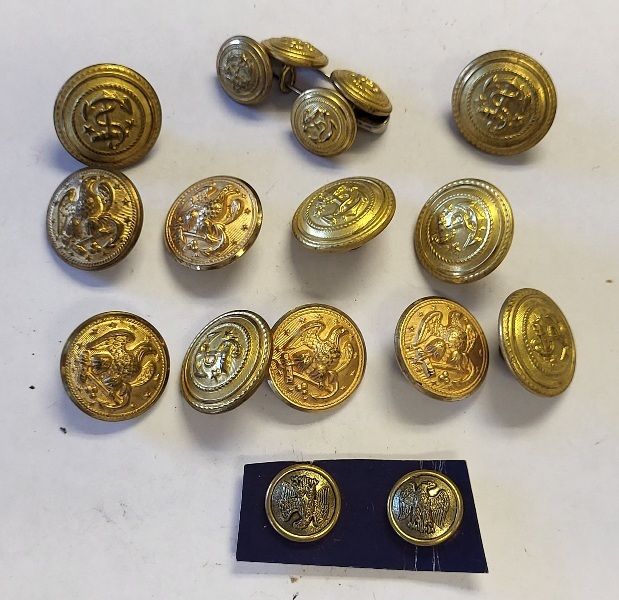 Lot 6573 – big lot of military eagle buttons Waterbury too!