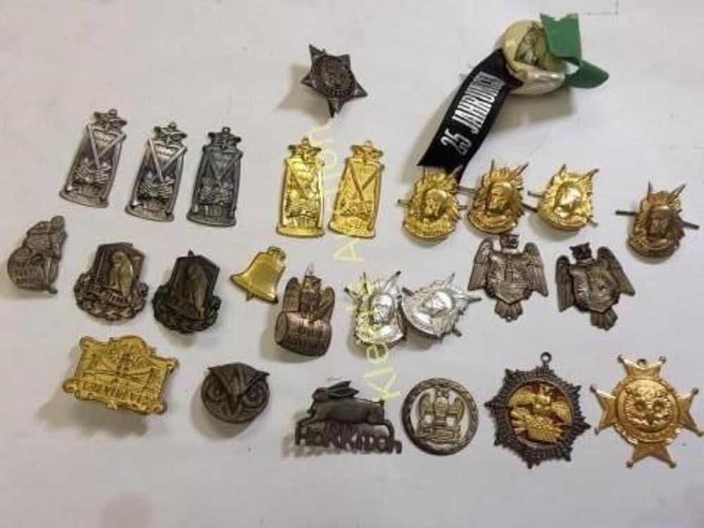Lot 6589 – huge German medal lot 26 pcs