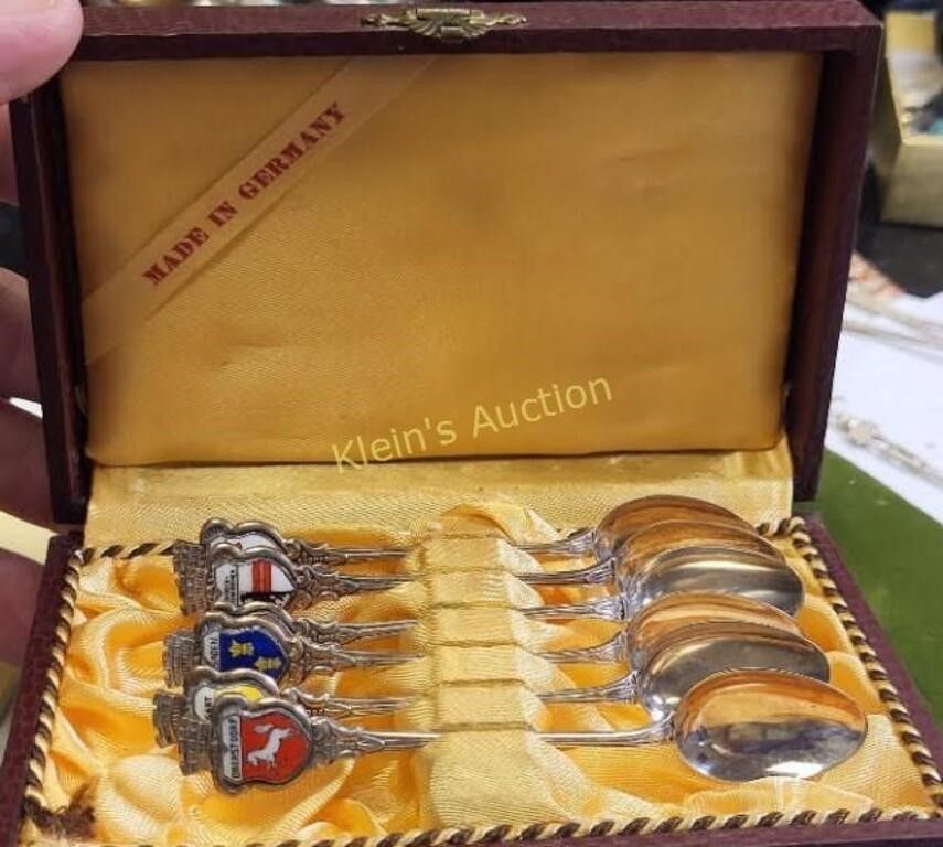 Lot 6762 – alpaca silver demitasse spoons in orig box 6