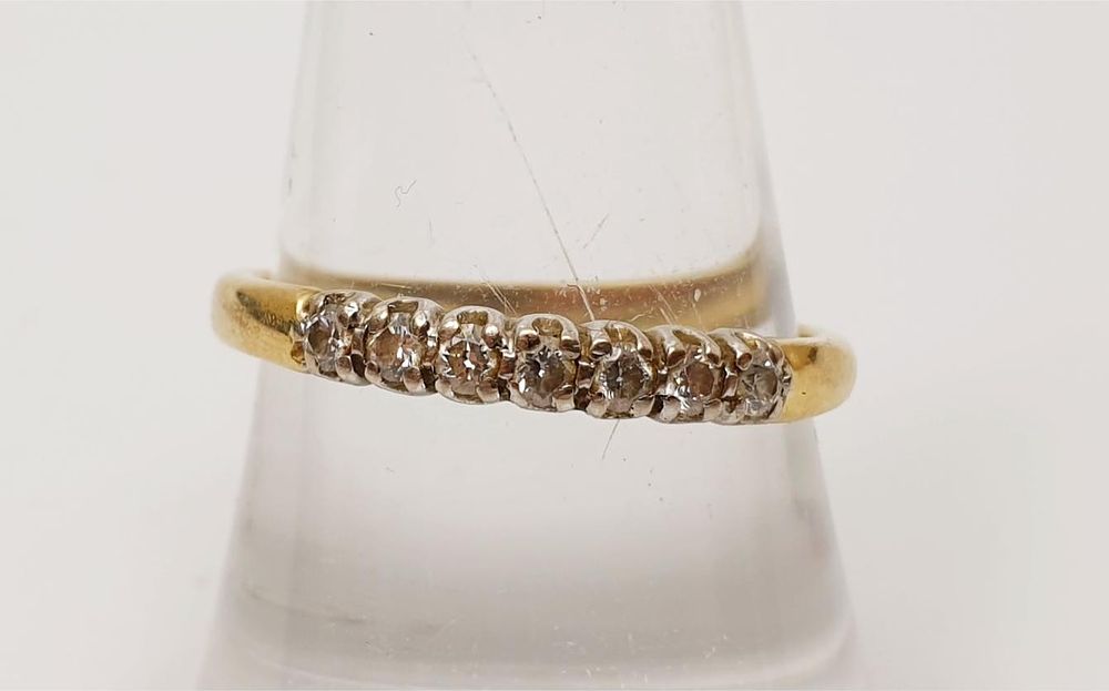 Antiques, Collectables, Jewellery and Coins - 290 Lots