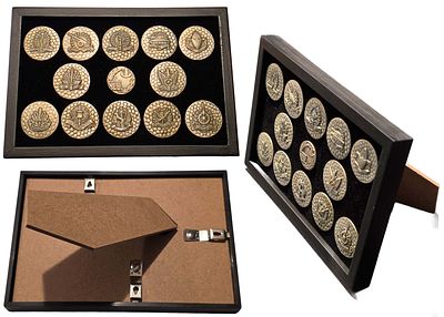 Israel IDF Corps Emblems Commemorative Set. This is an impressive framed set of Israeli military 