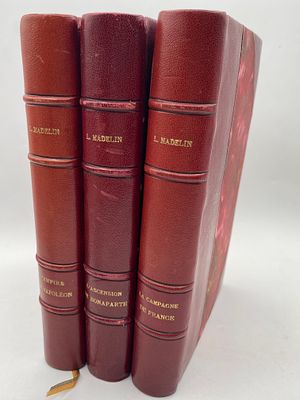 Наполеоника. 3 книги Луи Мадлена: 1. Восхождение Бонапарта
Это издание посвящ. раннему периоду 