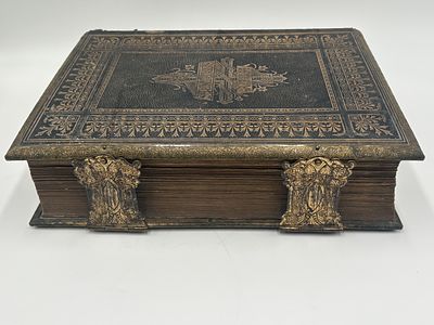 [Хромолит., Больш.Форм.] Библия с комментариями Генри и Скотта. [The Holy Bible, containing the 