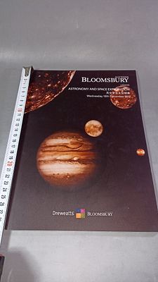 Астрономия и исследование космоса. Аукционный каталог. London: Bloomsbury Auctions, Dreweatts, 2012.