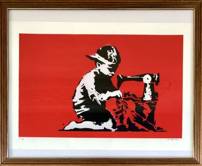 NOT BANKSY - SLAVE LABOUR 2019. הדפס איכותי ויפייפה שהגיע מלונדון עם תעודת מקוריות 
שנוי במחלוקת 