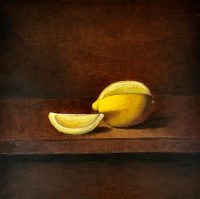 רוני יפה - ׳׳ירח׳׳ 2025. הקומפוזיציה פשוטה ומדויקת, כמעט מהודקת מדי: שני אובייקטים בלבד, מבודדים 