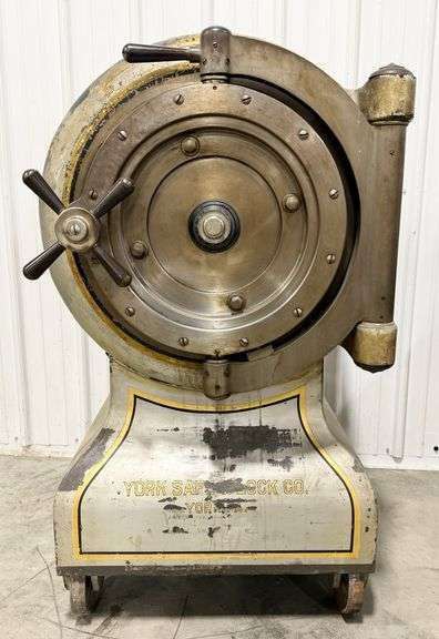 Kraft Auctions | 50th Anniversary - Elmer's Lock Museum