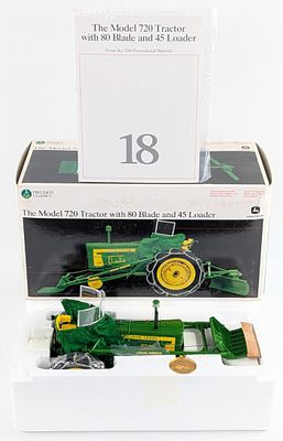 1/16 Ertl John Deere Model 720 Tractor w/ 80 Blade & 45 Loader Precision Classics #18. 1/16 Ertl 