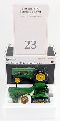 1/16 Ertl John Deere Model 70 Standard Tractor Precision Classics #23. Good condition in the 