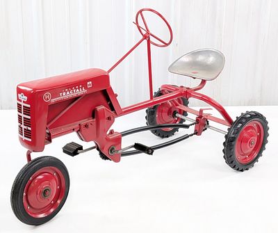 Restored Inland Tractall IH Farmall H Pedal Tractor. Restored Inland Tractall Farmall H pedal 