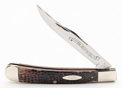 1981 Case XX Collector's Club 1st Edition Jigged Bone Large Trapper 6151. Knife is numbered 3900 