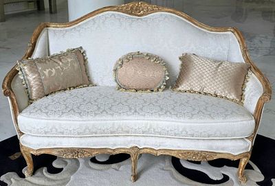 French Louis XV Style Small Sofa With Decorative Pillows. 35.5" Total Height, 16 1/4" Seat 