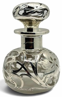 Antique Sterling Silver Filigree Etched Overlay Glass Perfume Bottle, marked STERLING 747 on 
