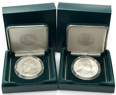 (2) United States Mint Presidential One Ounce .999 Fine Silver Medals w/ Box and Inserts.? 