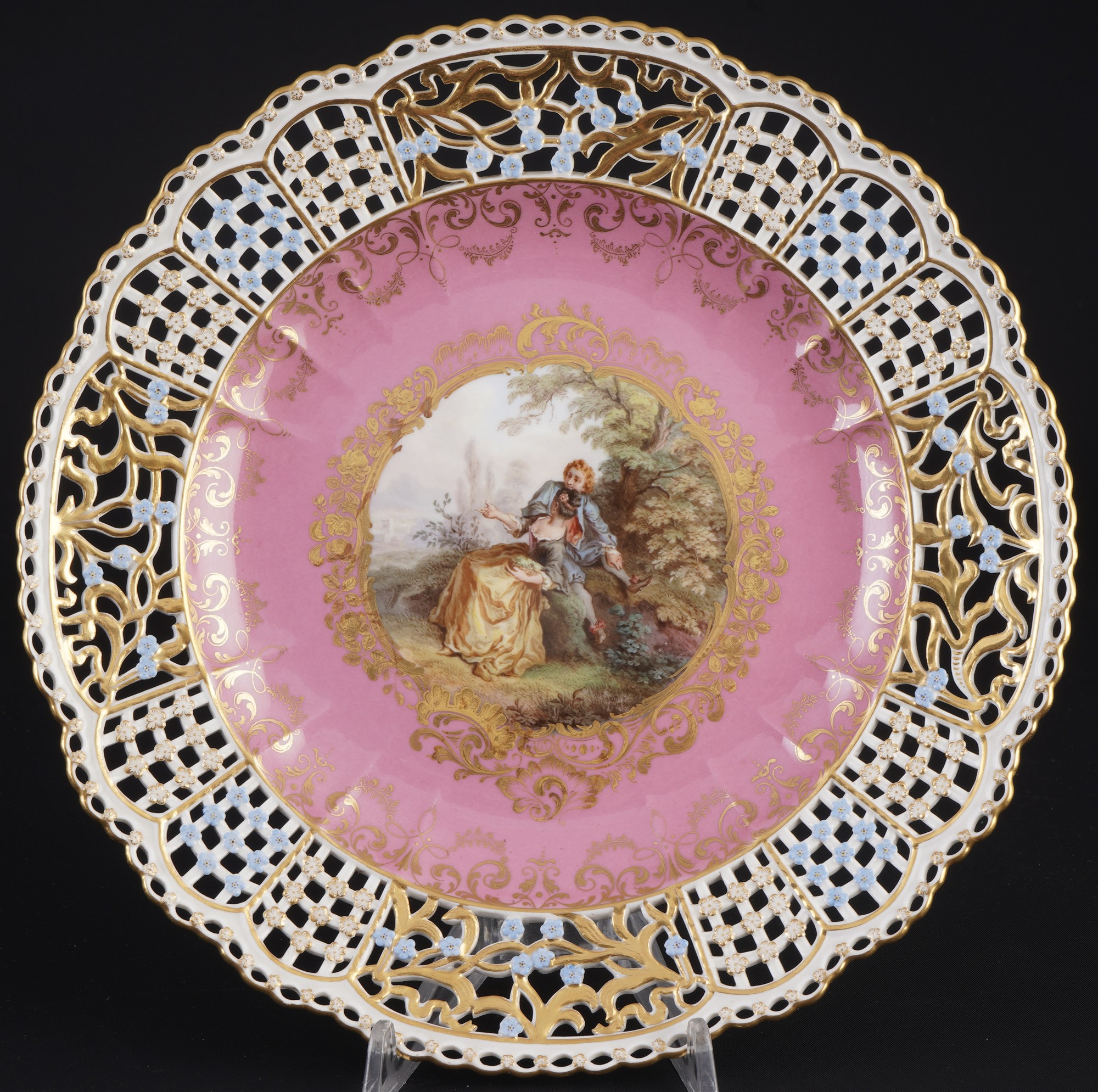 Antikauktion Krefeld | Auction 34 | Porcelain, Bronzes, Art & Antiques