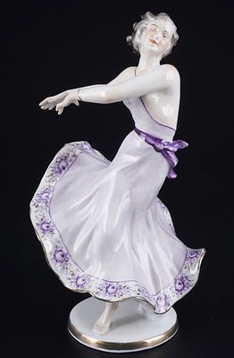 Wallendorf Dancer,. Wallendorf dancer, porcelain, green company mark, model no. 1507, H 25 cm x 