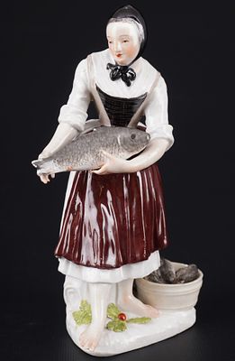 Meissen Fisherwoman circa 1740 - J.J. KAENDLER,. Meissen fisherwoman circa 1740 - J.J. KAENDLER 