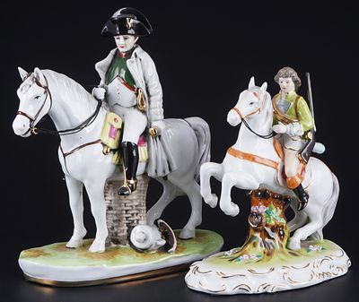 Neundorf Equestrian Statue - Napol&eacute;on Bonaparte with Hunter on Horseback, porcelain, gold/black 