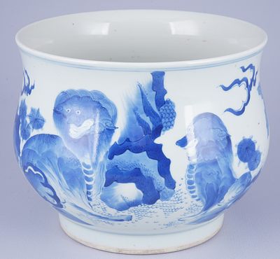 Large blue and white pot, China Qing Dynasty,. Porcelain, China Qing Dynasty (1644–1911), a 