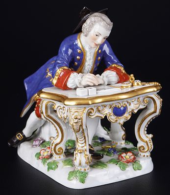 Meissen cavalier at the desk, 1st Choice - knob mark, J.J. KAENDLER, . porcelain, blue sword 
