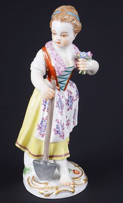 Meissen Gardener's Child girl with spade 1st choice - J.J. KAENDLER,. porcelain, blue sword mark 