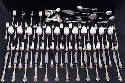 Robbe & Berking Rosenmuster 800 Silber Besteck, 76-teilig f&uuml;r 12 Personen,. Robbe u. Berking 
