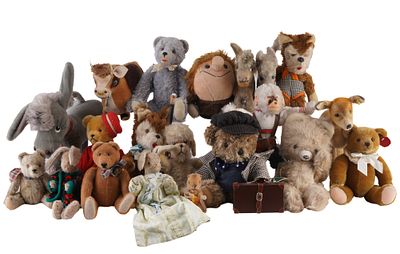 Steiff, Schuco, Hermann, Sonneberg, Schmider Creativ, Educa and other collection - 20 stuffed 