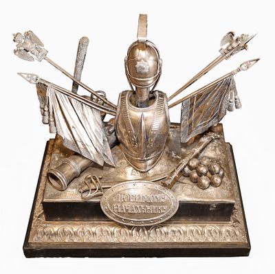 Фирма Лорие
. Мастер Егор Черятов (1873-1947) 
Настольная декоративная композиция с военными 