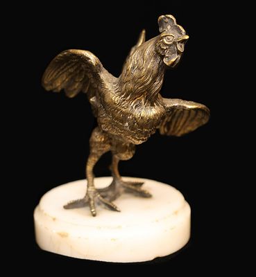 Скульптура декоративная &laquo;Петушок&raquo;. Бронза, литьё, чеканка, мрамор, токарная работа, 
монтировка 