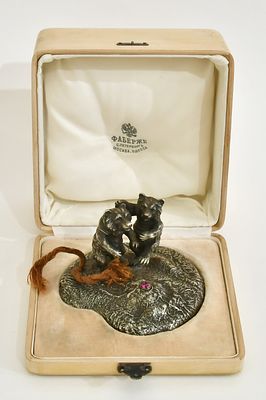 Мастер Андерс Михельсон (1839-1913), работал на фирму Карла Фаберже. Звонок настольный 