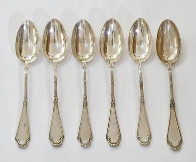 Фирма Карла Фаберже Поставщика Высочайшего двора - ? (под вопросом). Шесть столовых ложек. 