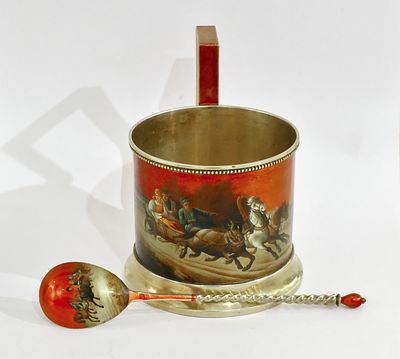 Фирма И.Е. Морозова Поставщика Высочайшего двора. Подстаканник с ложкой &laquo;Тройка&raquo;. 
Белый металл 