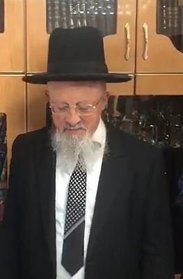 שמירת שבת כהלכתה עותק הגאון הרב אברהם קריפסין שליט"א רב שכונת קטמונים בירושלים כולל הערות 