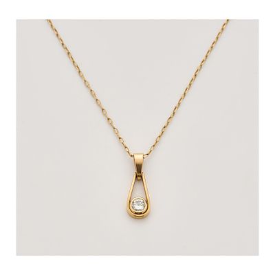 Colgante diseño lágrima calada en oro amarillo con diamante talla brillante engastado en 
