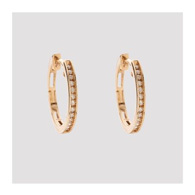 Pendientes criolla en oro rosa con frente de diamantes talla brillante. Diám.: 1,5 cm. Peso