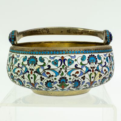 Серебряная сахарница с эмалью 84 пробы, клеймо ПМ - Милюков Петр Павлович. Код: 00-00000582. 