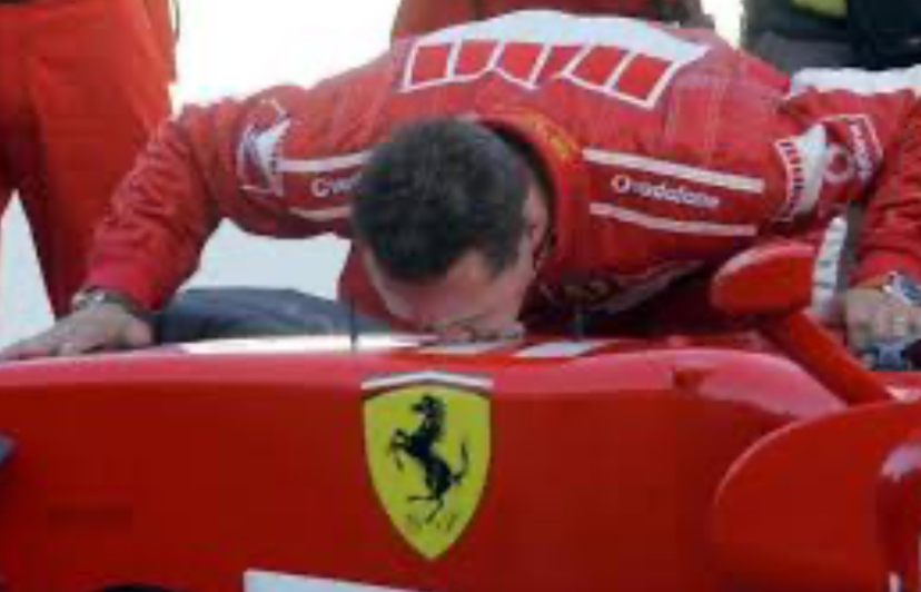 La Vista Auctions | RED HEART