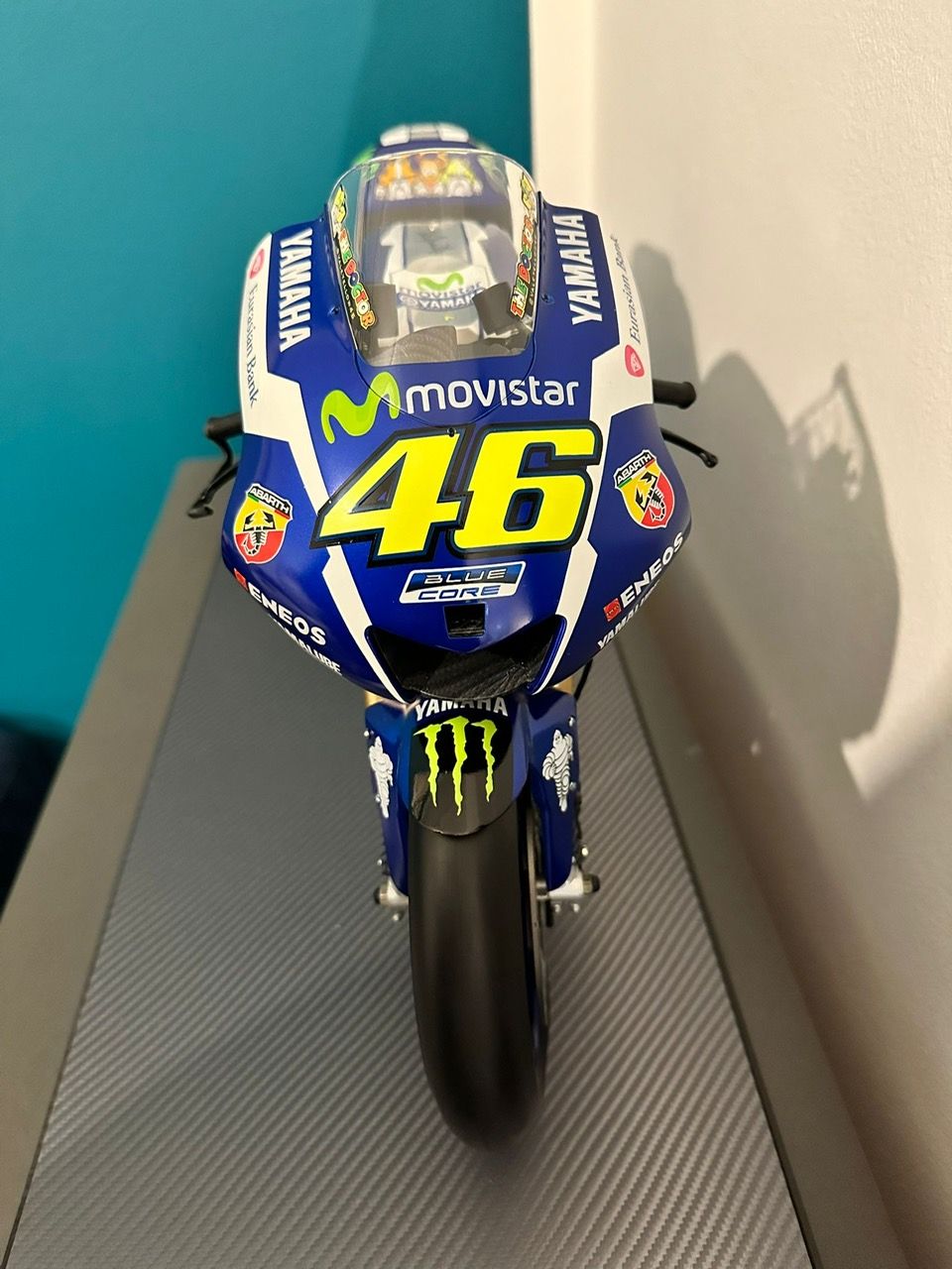 VALENTINO ROSSI -. The Yamaha YZR-M1 is Yamaha's flagship motorcycle and has been used in the 