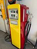 SHELL FUEL PUMP, 1958. Beautiful 1958 gas pump 
Restored and carefully repainted, with the Fotos - 1