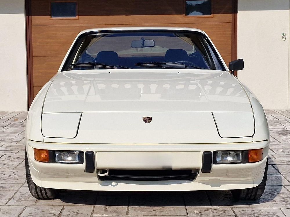 RARISSIMA Porsche 924 MJ77, Special Edition 
Martini Weltmeister Sondermodell. VERY RARE Porsche 