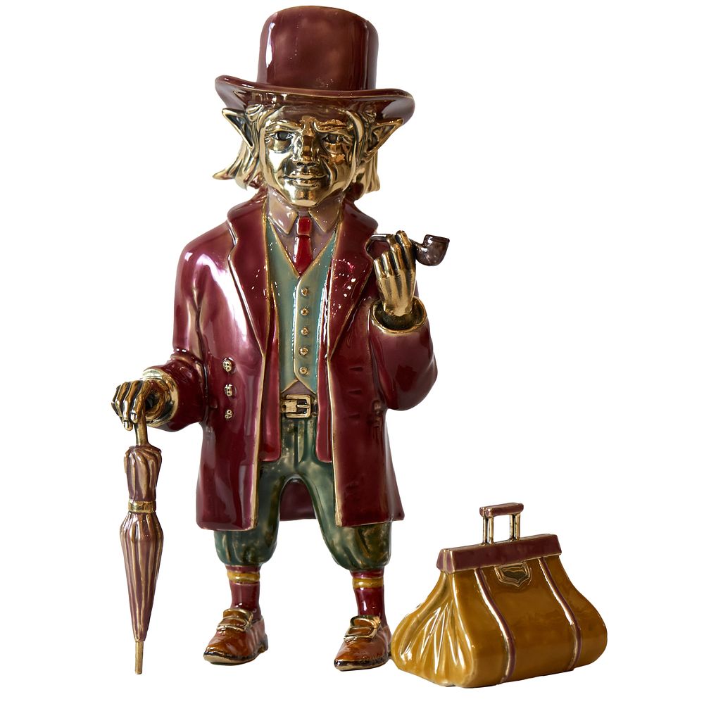 Гном Этьен - путешественник, бронзовая скульптура. Гном — путешественник 
Этот гном только что 