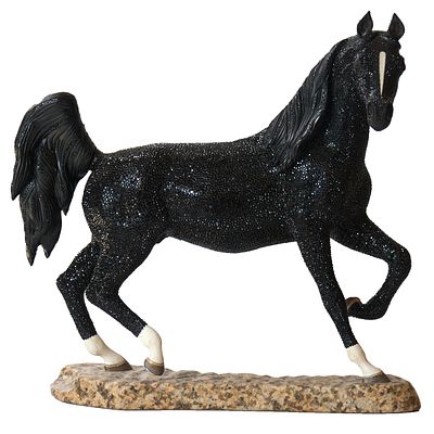 Коллекционная скульптура Swarovski &laquo;Конь&raquo;, тираж 300 экземпляров, индивидуальный номер на а 