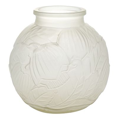 Ваза из матового стекла эпохи деко марки SPIP Deposee, 1930-е гг., Франция. идеальная 