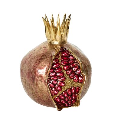 Коллекционная скульптура &laquo;Гранат&raquo; Бронза, эмалевые краски. Гранат занимает важное место в 