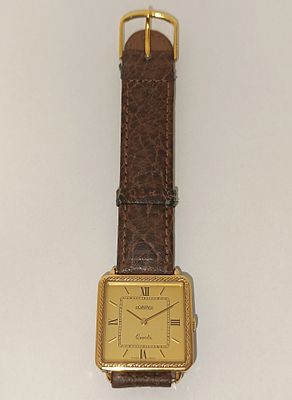 Roamer wristwatch in steel and quartz plaque