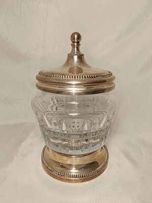 Crystal candy box with 925% Topaz silver base and lid, 22cm high x 15cm wide