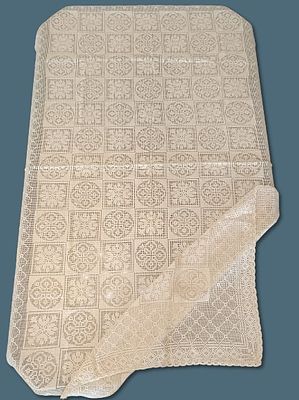 Handmade crocheted linen tablecloth 
220cm long 
140cm wide