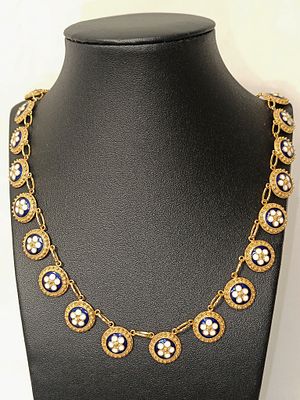 Colar de ouro 800% com filigrana e esmalte minhoto, 38.7gr