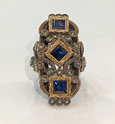 Anel em prata e ouro 800% com safiras e diamantes, 13.5gr